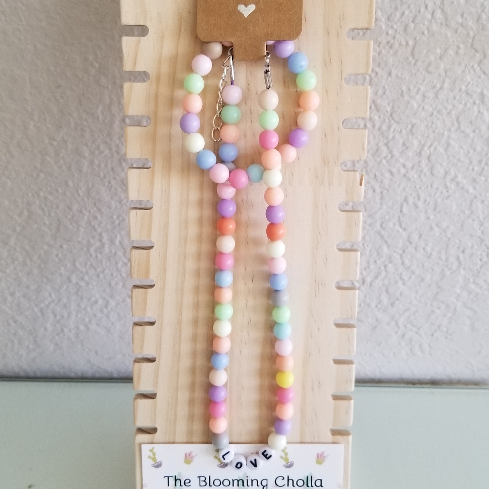 The Blooming Cholla Beaded Necklace & Bracelet Set